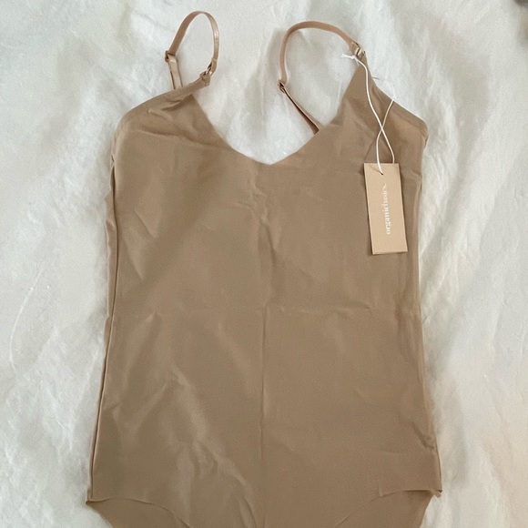 NWT Organic Basics Bodysuit - Picture 3 of 3